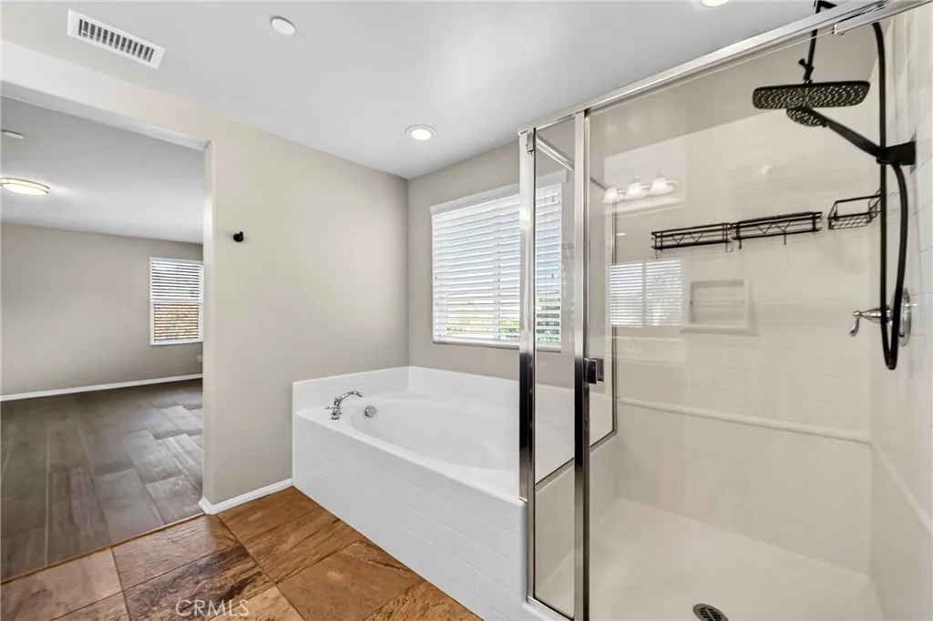 11775 Silver Birch Road, Corona, California 92883 home-pic-43